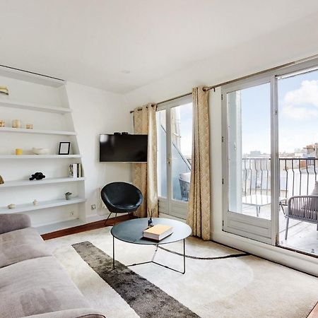 Eiffel Tower View Apartment Paris Bagian luar foto