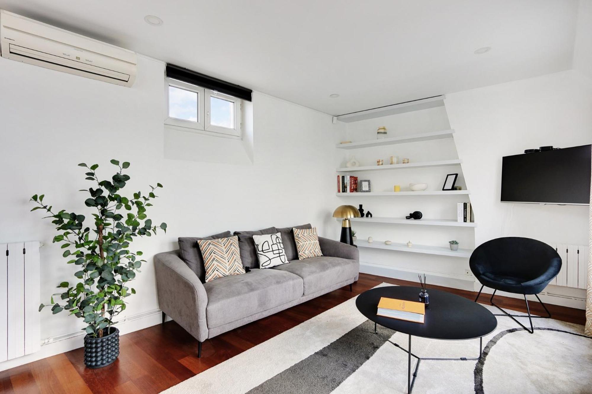 Eiffel Tower View Apartment Paris Bagian luar foto